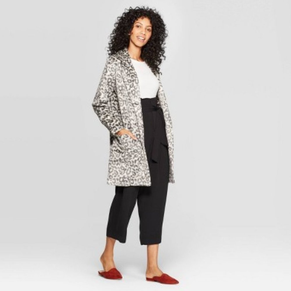 Women’s Faux Fur Print Coatigan